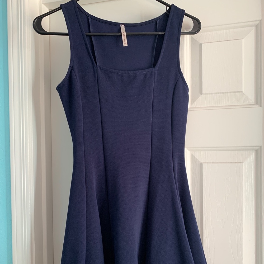 Manito Navy dress! Fits XS-S